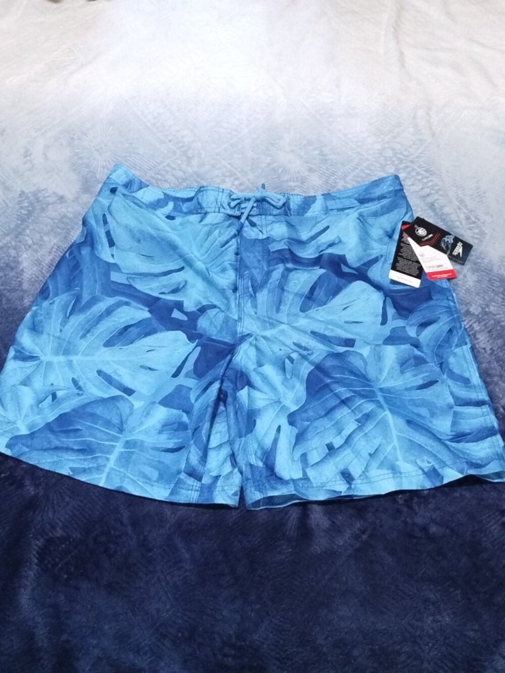 Men's TURBODRI Speedo Swim Shorts SHORERUNNER 20" E-BOARD. NWT. XL/TG/EG. $59.